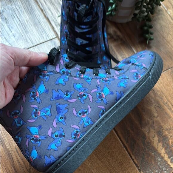 Lilo Blue Patterned High-Top Shoes - Picture 3 of 14